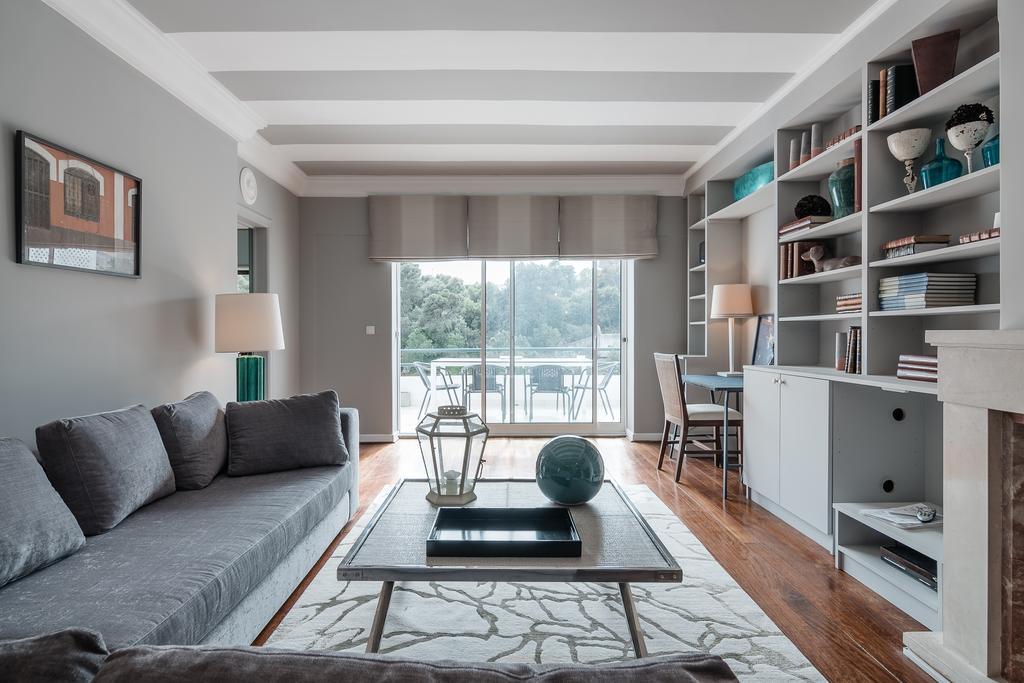 Chique And Spacious Flat In Cascais Exterior photo