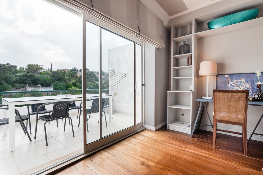 Chique And Spacious Flat In Cascais Room photo