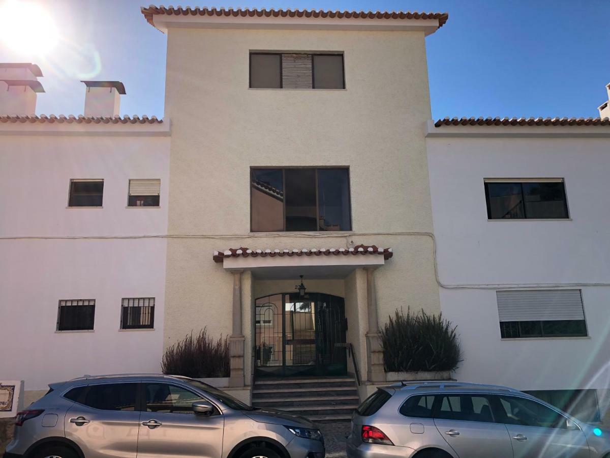 Chique And Spacious Flat In Cascais Exterior photo